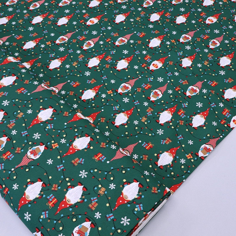 Christmas Printed Wide Cotton – Green – Gonks